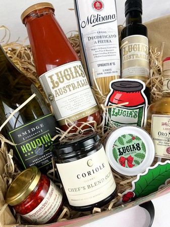 LUCIA'S GIFT BOX